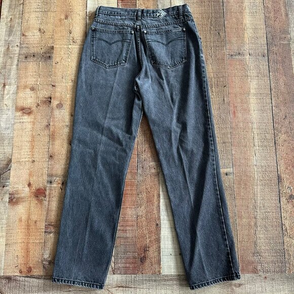 Posted Women's Size 11 Slim Relaxed Fit High Rise Gray Denim Jeans - Picture 8 of 8